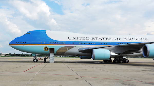Trump Confirms Air Force One Redesign That Departs From Its Iconic Blue ...